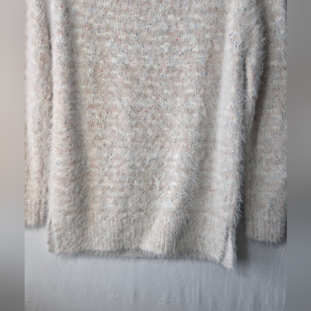 Lou & Grey Soft Speckled Eyelash Knit Sweater - Cozycore Neutral Cream Small - Picture 5 of 9